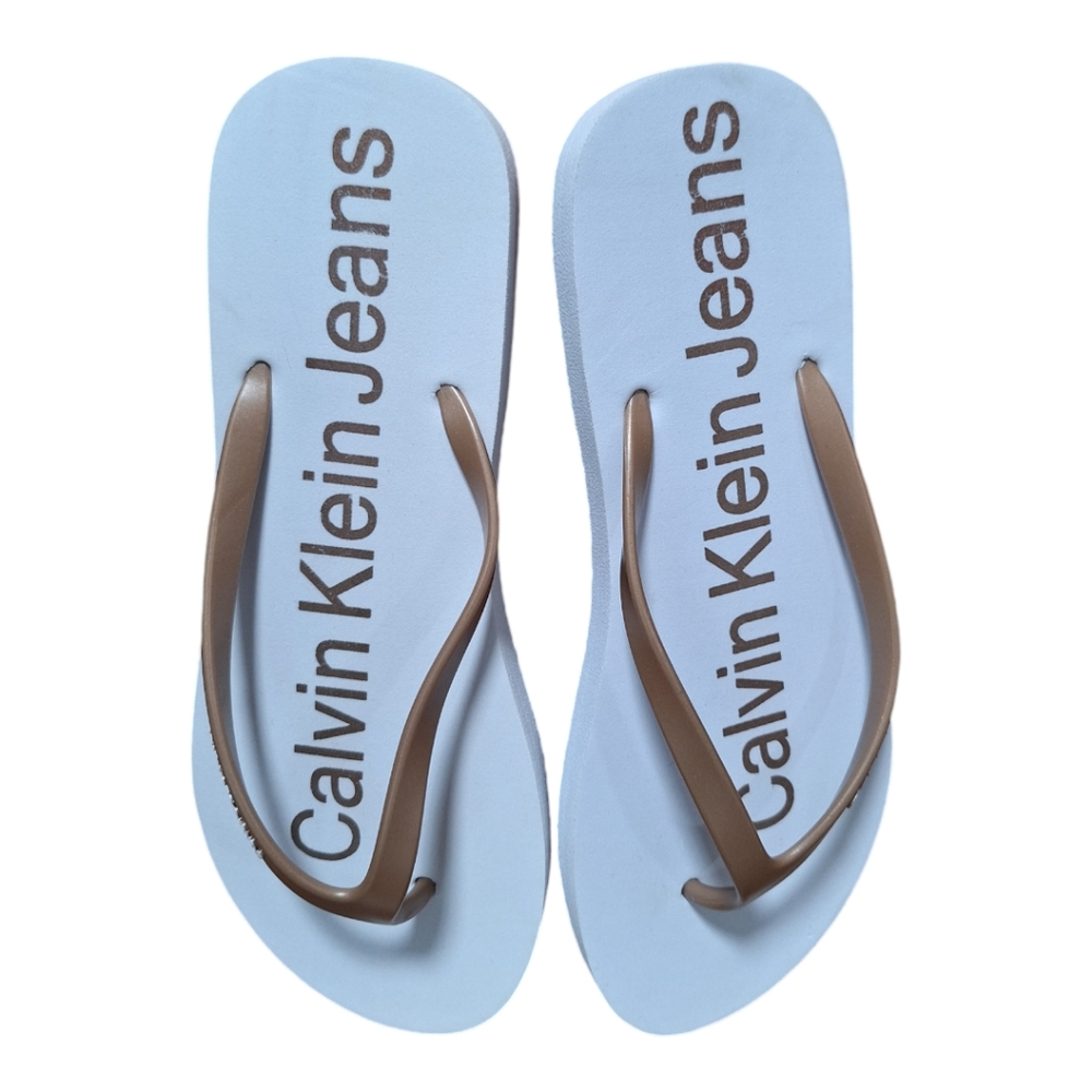 Calvin Klein Jeans Gold & White Flip-flops - Size 9/10 Large NWOT